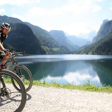 Muehlkogel Mit Indoorpool Und Sauna באד גויסרן